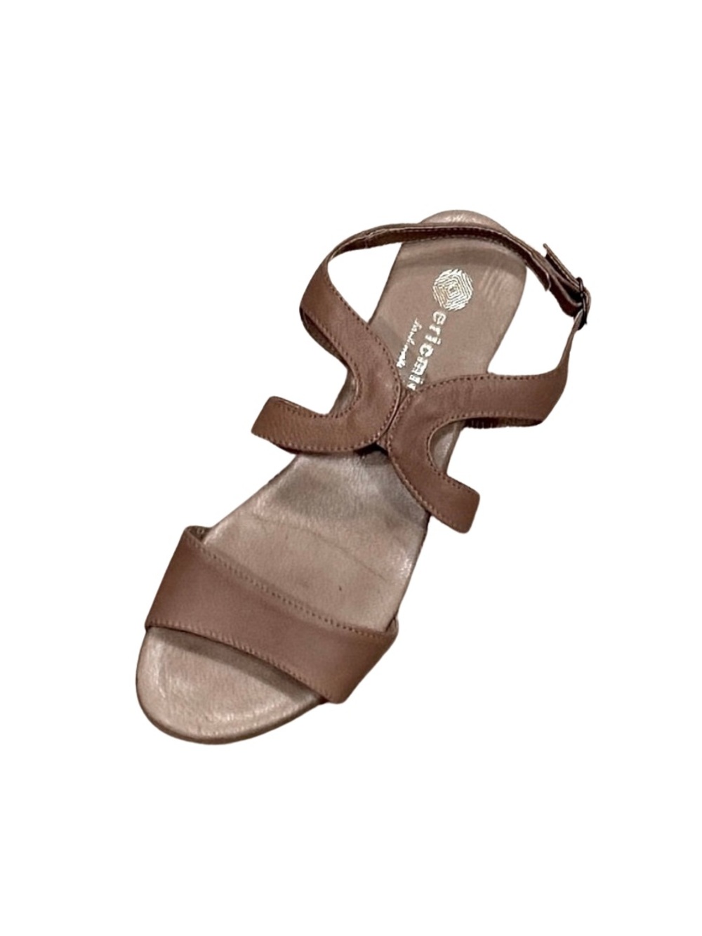 NEW Eric Michael Dark
Xcellent Tan Wedge Sandals, Size 38 (US 7.5).
